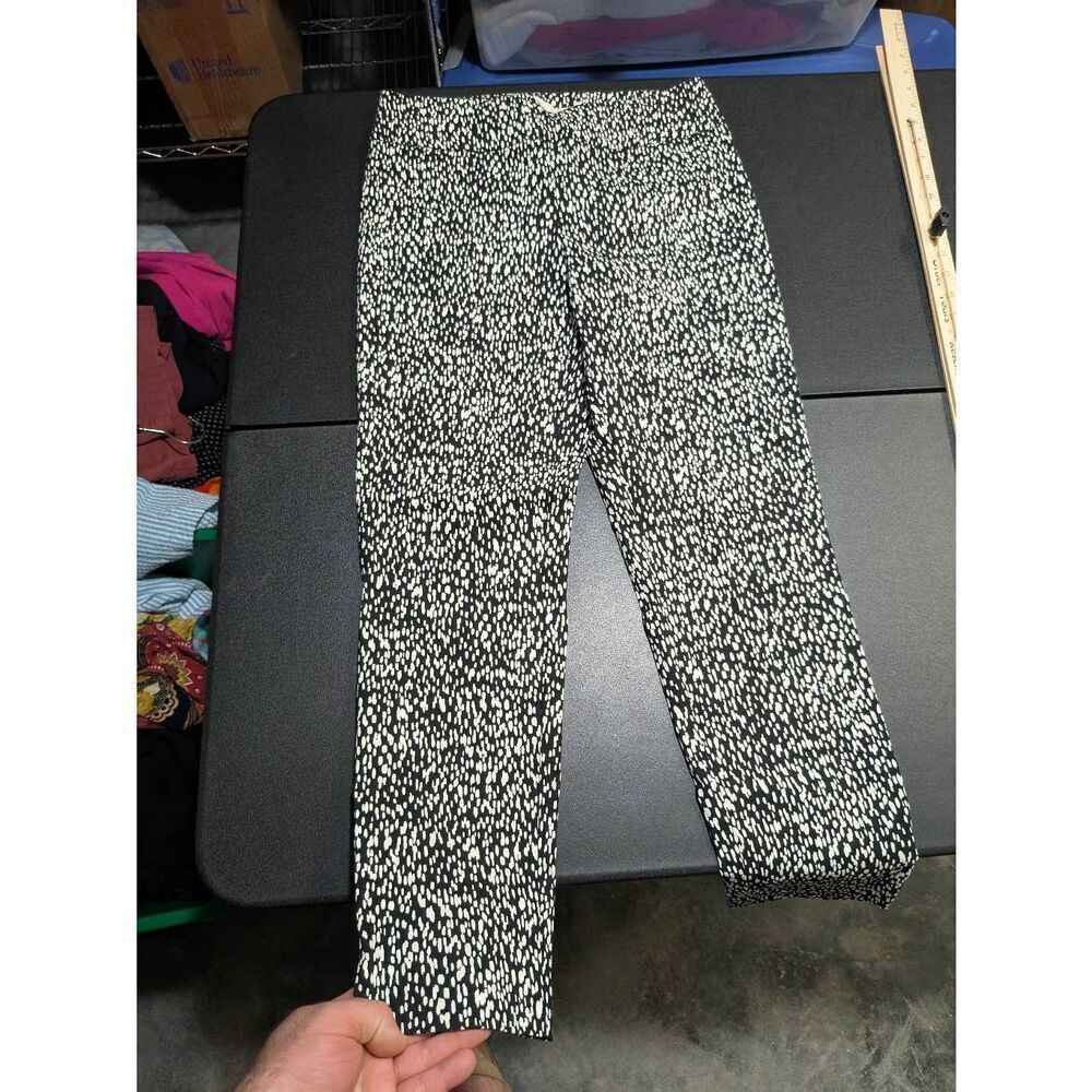 Cooper & Ella Pull on Cropped Pants with Rolled Cuffs Black White Stretch Pants - Picture 2 of 6